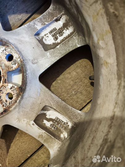 Bridgestone Blizzak DM-V2 225/65 R17 102S