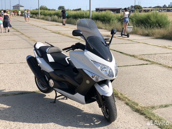 Продам макси-скутер ямаха т макс 500
