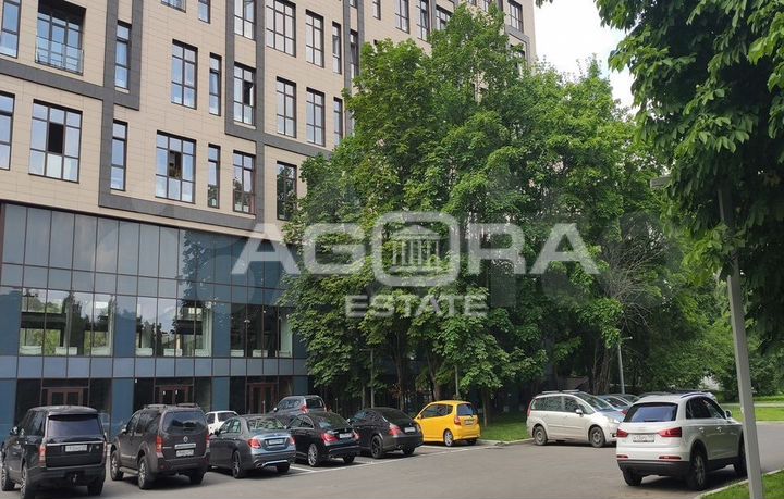 210.9 м2/Продажа торгового помещения под кафе/ Дми