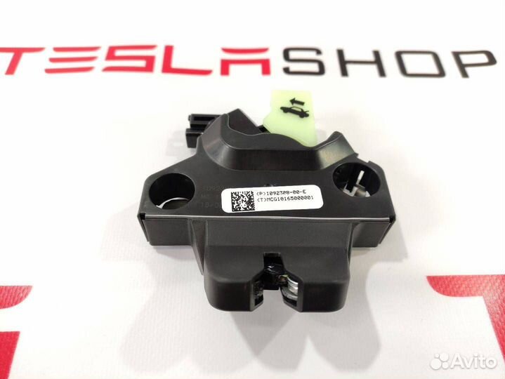 Замок крышки багажника Tesla Model 3 2018
