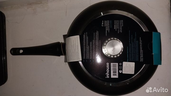 Сковорода с антипригарным покрытием