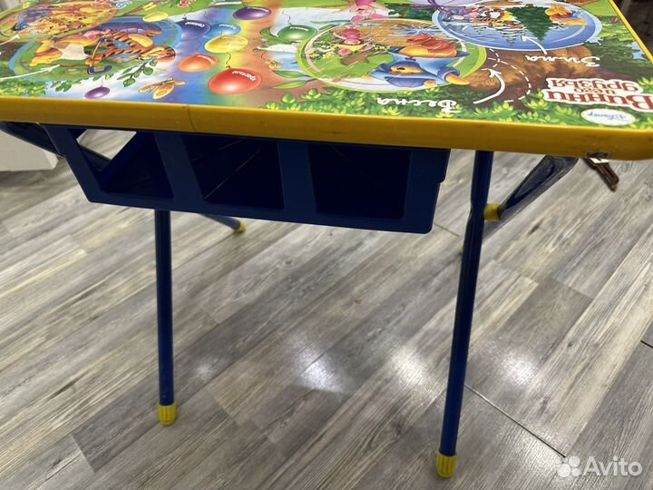 Детский стол