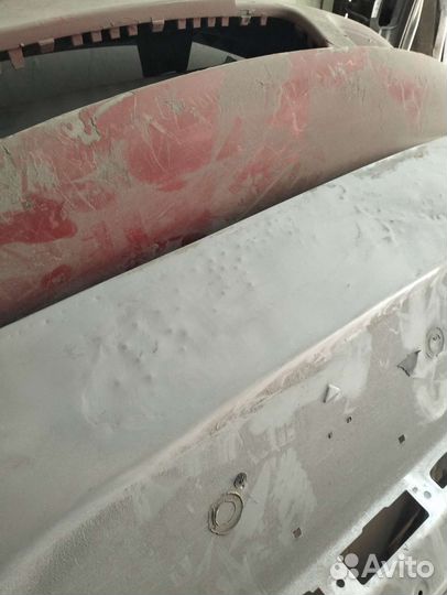 Крышка багажника Mitsubishi Outlander