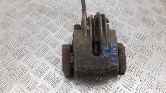 Суппорт тормозной задний правый BMW 5 E60/E61 (8NI