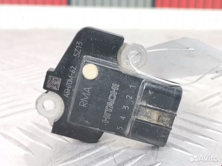 Расходомер воздуха Honda Civic 8 2006 37980rmae01