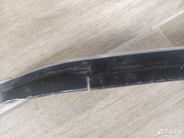 Молдинг капота Toyota Vanguard Rav4