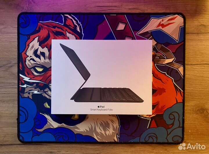 Клавиатура для iPad SMART Keyboard Folio 11