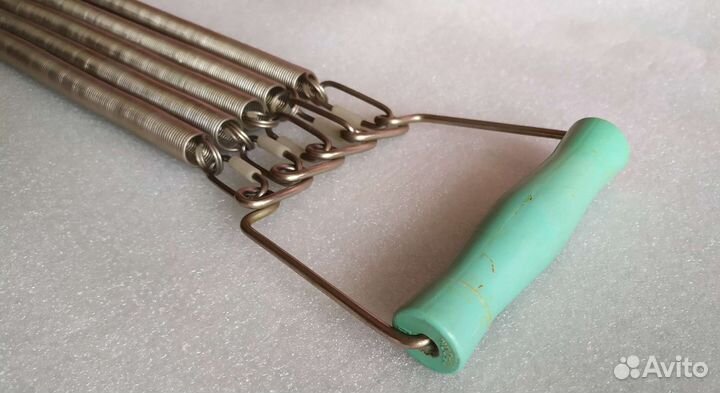 Эспандер плечевой. СССР. 1978 г. Классический