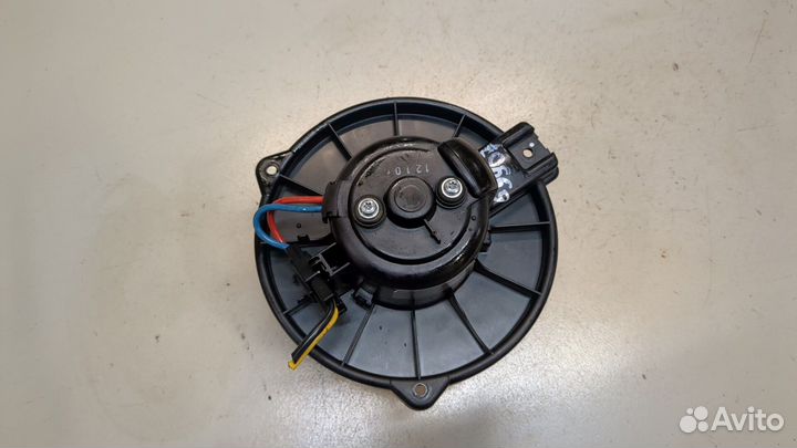 Двигатель отопителя Toyota Avensis 1, 1998