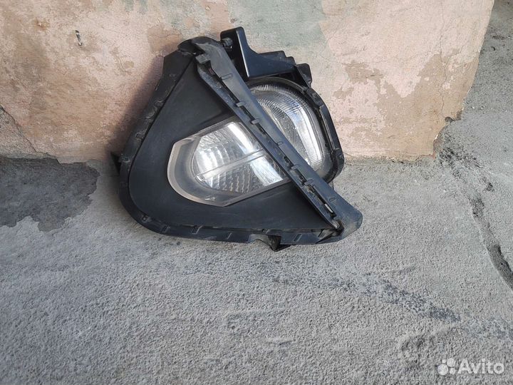 Противотуманная фара Hyundai Solaris 2
