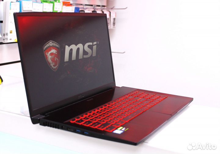 Игровой ноутбук MSI 17.3 IPS экран 144Гц