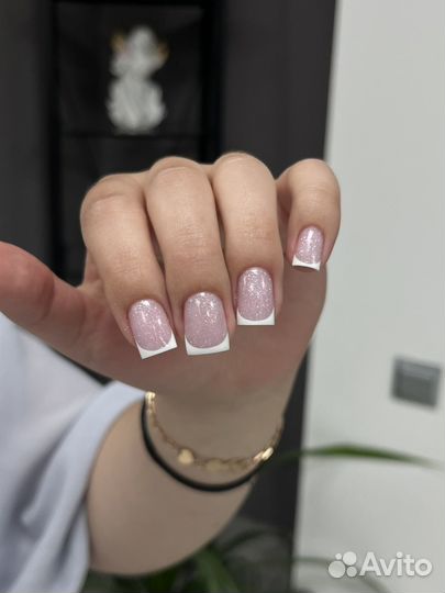 Маникюр- педикюр