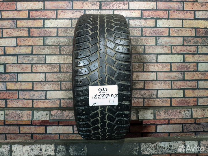 Kumho I'Zen Wis KW19 205/50 R17