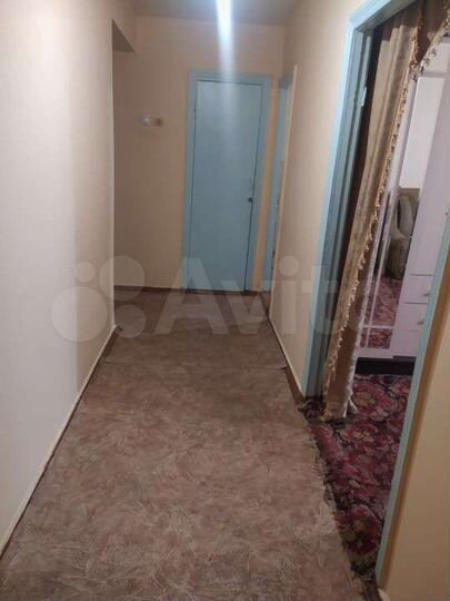 2-к. квартира, 48 м², 1/5 эт.