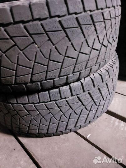 Bridgestone Blizzak DM-Z3 285/75 R16