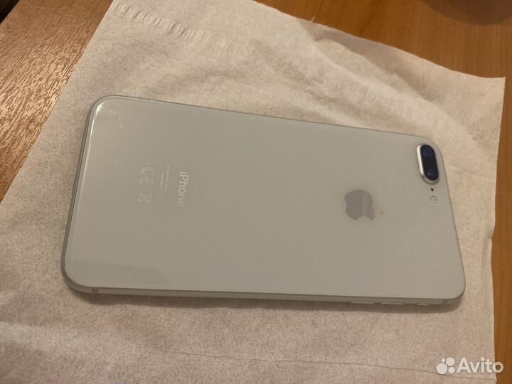 iPhone 8 Plus, 256 ГБ