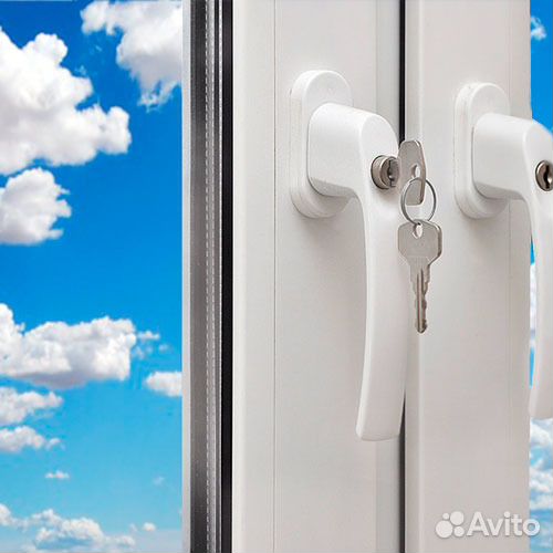 Ручка оконная с замком