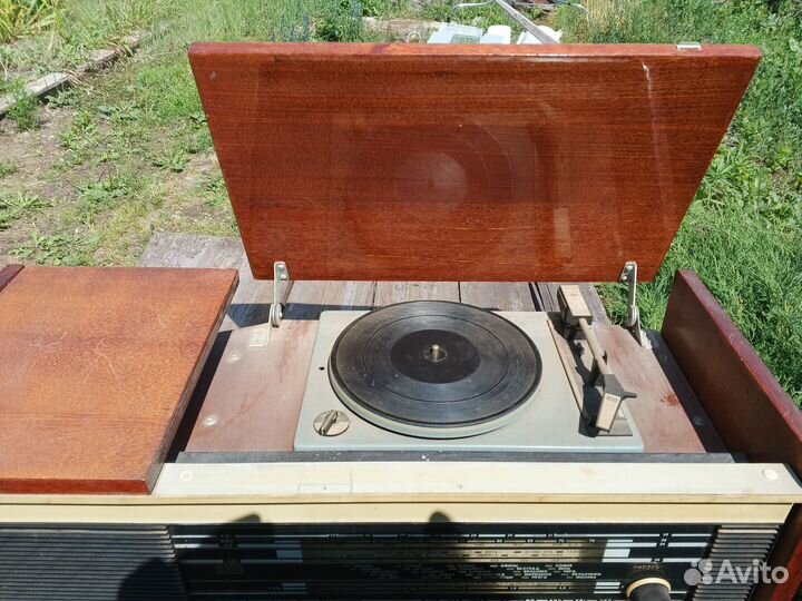 Радиола Кантата-204