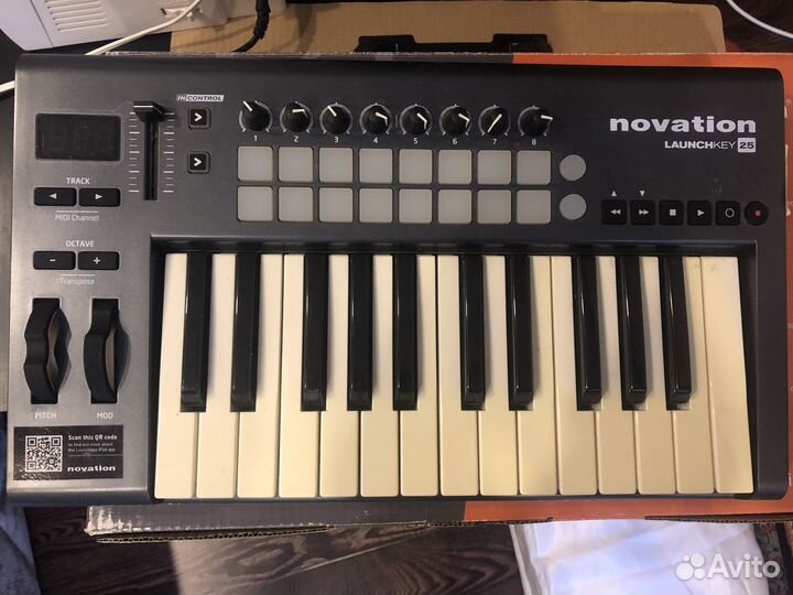 Миди клавиатура Novation Launchkey 25