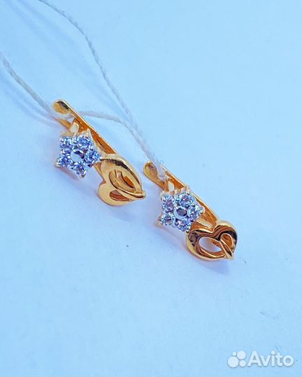 Серьги с синтетическим камнем Золото