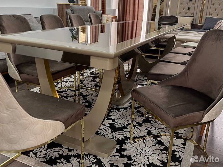 Обеденный стол rома