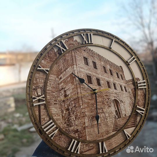 Часы настенные
