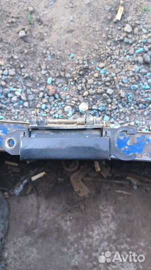 Ручка передней левой двери Audi 80 100 893837205A