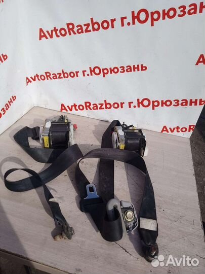 Ремень безопасности Mitsubishi Lancer Cedia