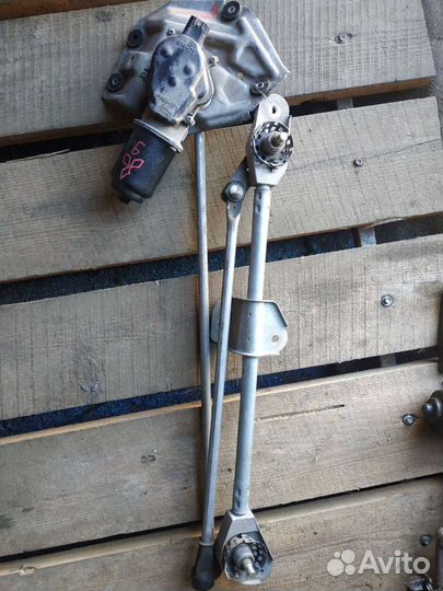 Мотор и трапеция дворников Митцубиси Лансер 9