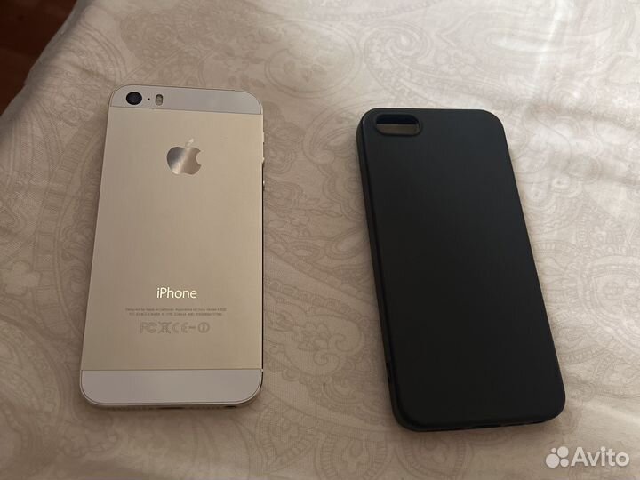 Телефон iPhone 5s