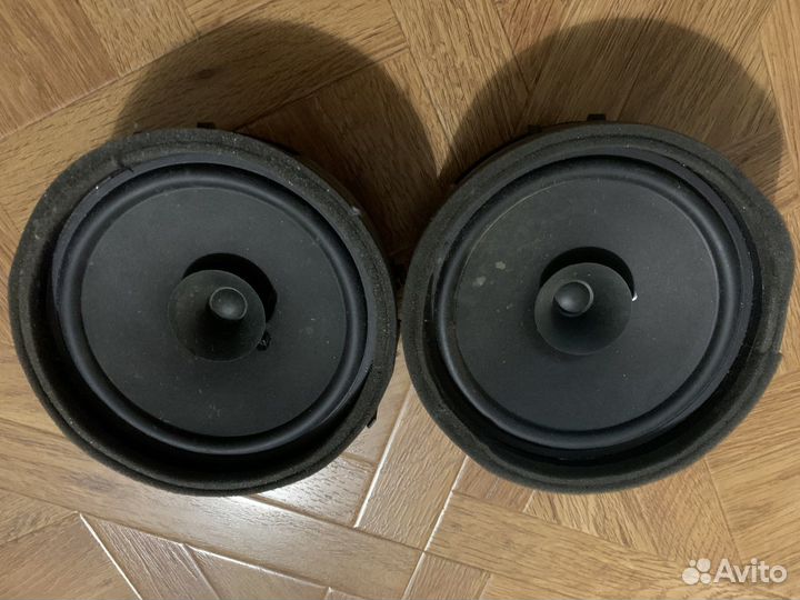 Колонки передние штатные от mitsubishi lancer 10