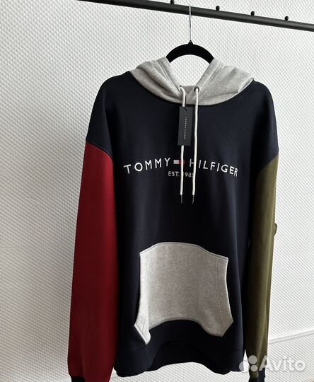 Tommy hilfiger худи мужское