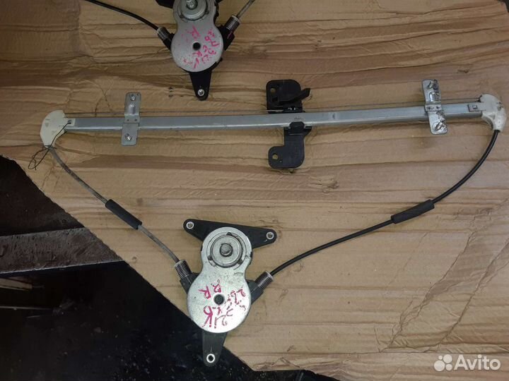 Дайхатсу хайджет S321 стеклоподъемный механизм