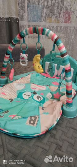 Развивающий коврик с пианино