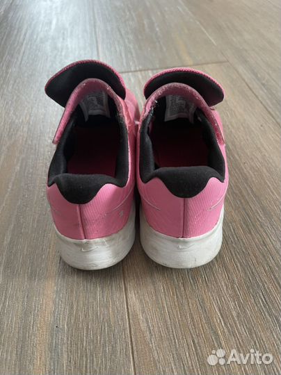 Nike кроссовки 31