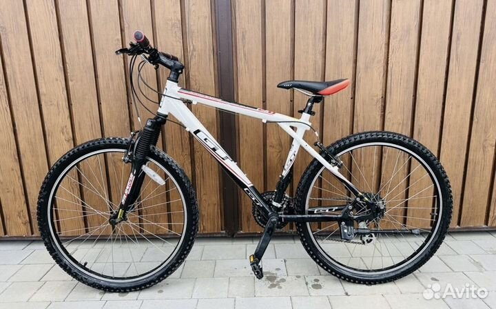 Горный велосипед GT