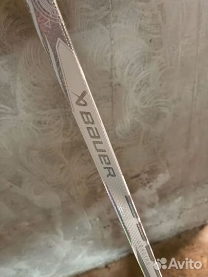 Продаю клюшку bauer proto R white