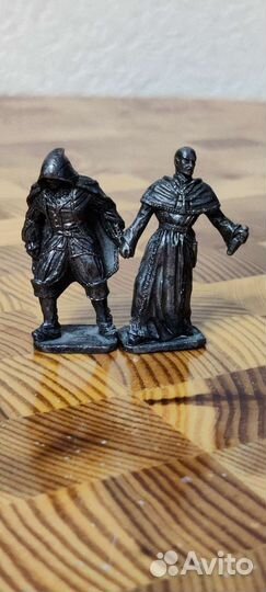 Набор фигурок из Assassin's creed Brotherhood
