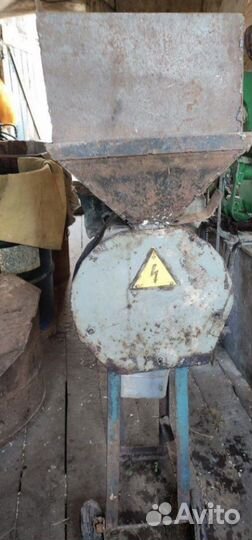 Две Мельницы для любого зерна