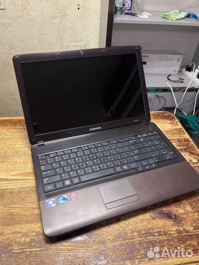 Ноутбук Samsung R540