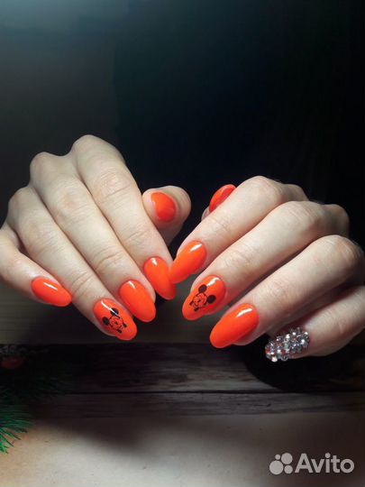 Модели на маникюр и педикюр с покрытием гель-лаком