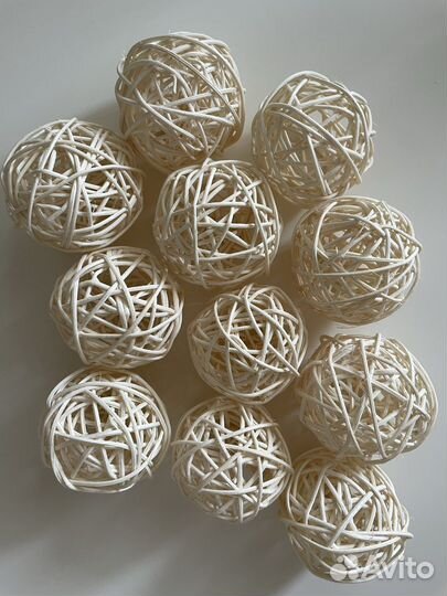 Ротанговые шарики молочно-бежевые