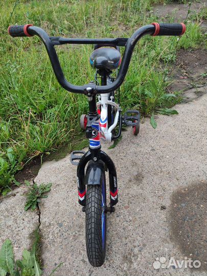 Детский велосипед 4-х колёсный