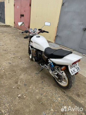 Продам Yamaha XJR400