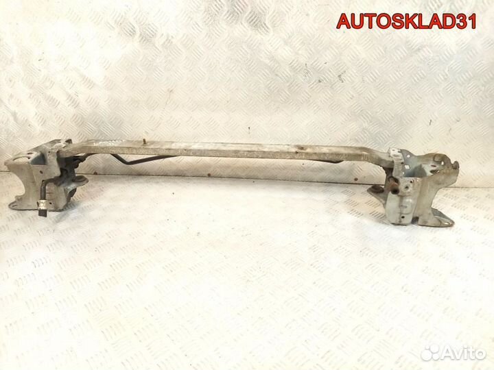 Усилитель заднего бампера Renault Laguna 2