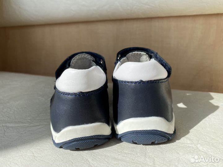 Сандали для мальчика 21