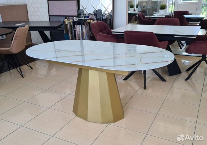 Стол повашимразмерам SVR-33720