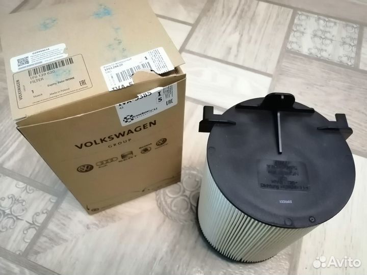 Фильтры knecht KL1563; VAG 1F0129620; mann W71930