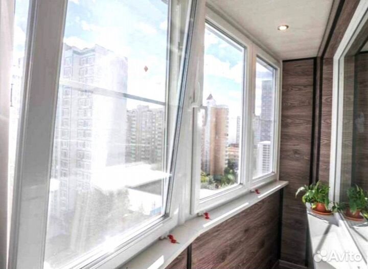 Остекление и отделка балконов