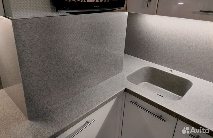 Столешница из искусственного камня м2